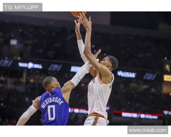 文班亚马新赛季表现惊艳场均20分10篮板3盖帽引领最佳新秀竞争